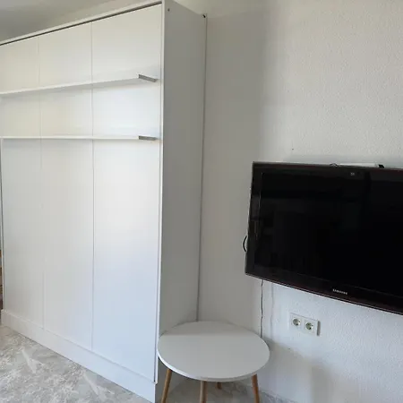 Single At Adabuku Seba Solemar Site -luxury Utilities Included דירה